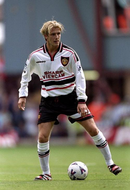 梅西宣布加盟迈阿密,梅西加盟迈阿密国际贝克汉姆反应