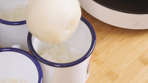 小孩支气管炎反复咳嗽煲什么汤喝,小孩子喉咙反复发炎咳嗽喝什么汤