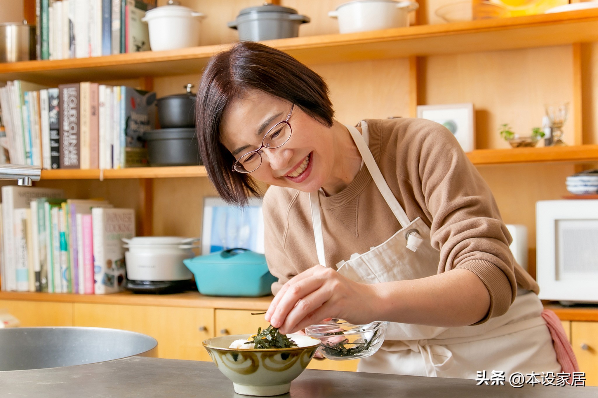 退休阿姨独居生活,60岁退休阿姨晒出独居生活照