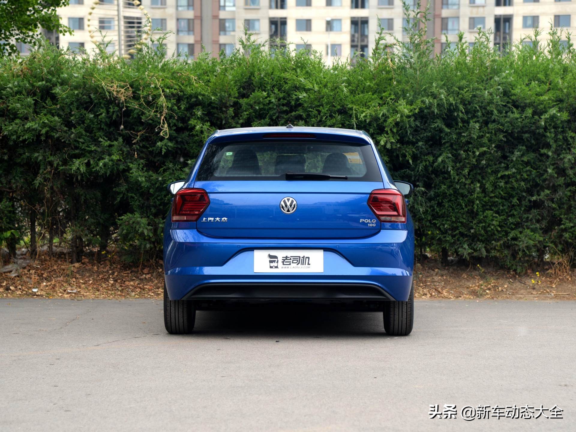 1.5排量价格9.28万元,10年大众polo二手车蓝色