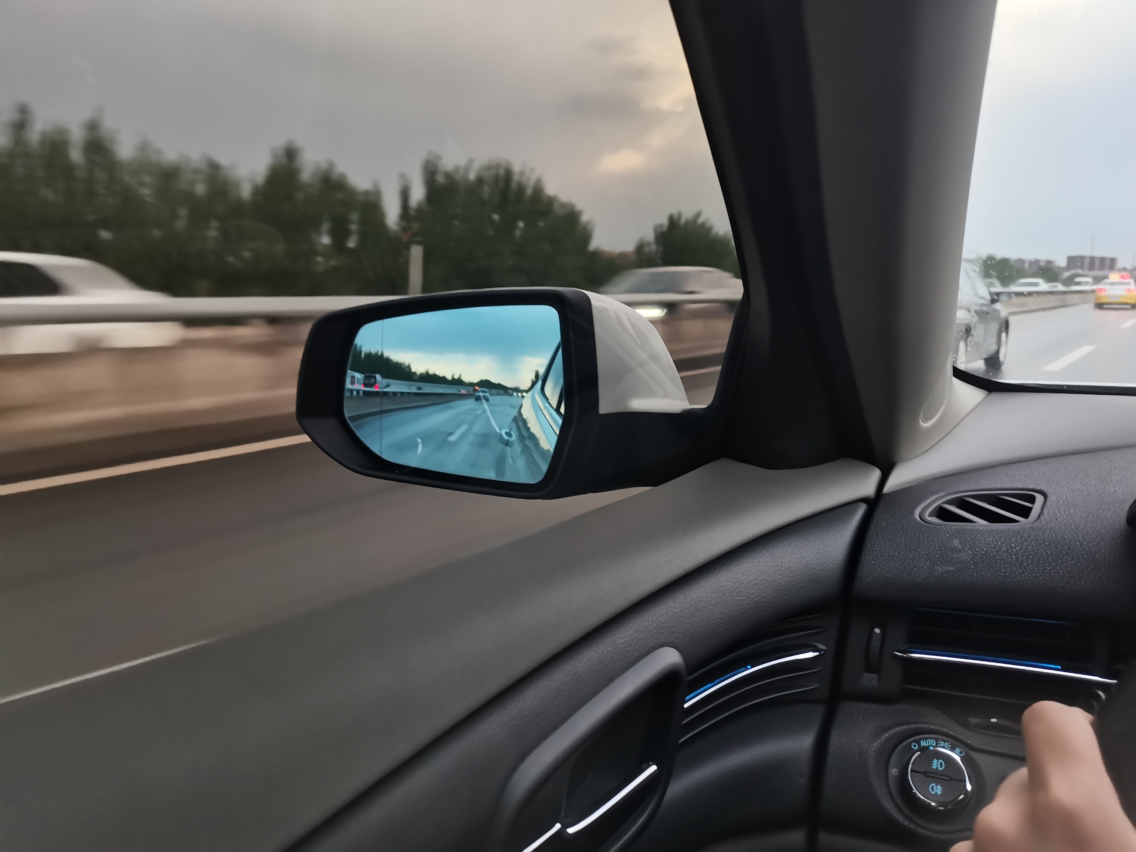 美系轿车性价比,美系车迈锐宝好不好