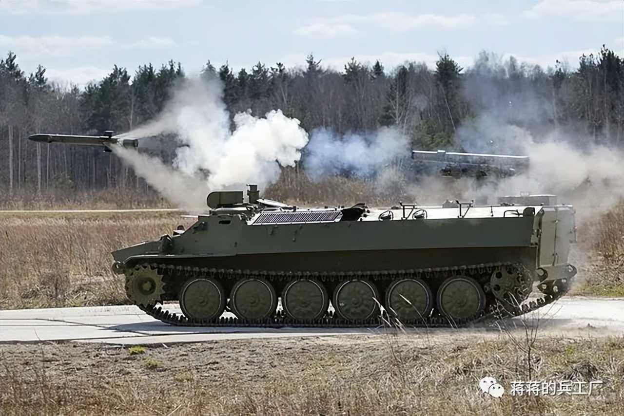 70后*器武**取得五杀，俄军风暴-S反坦克导弹车全灭敌人保护渡口