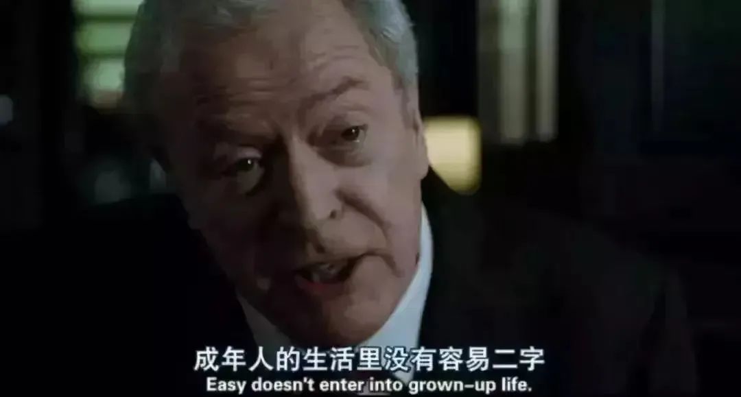 95后夫妻摆摊月入过万,摆地摊年薪百万