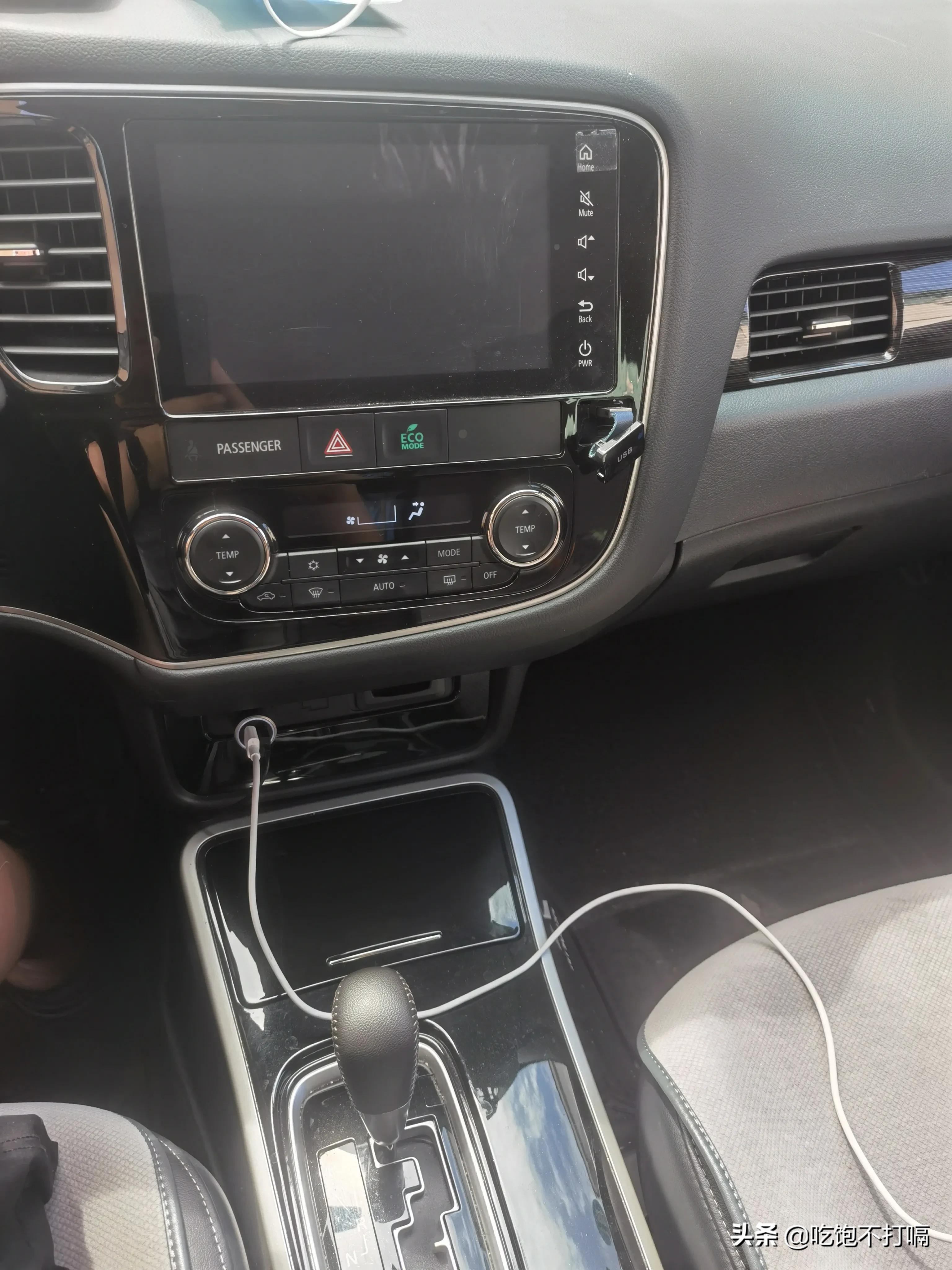 国产三菱欧蓝德车主真实感受,开了十年的欧蓝德