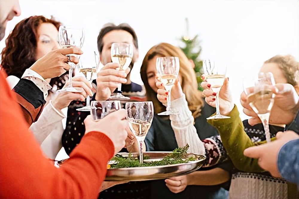 日本杀人犯整容躲2年,日本杀人案男子整容