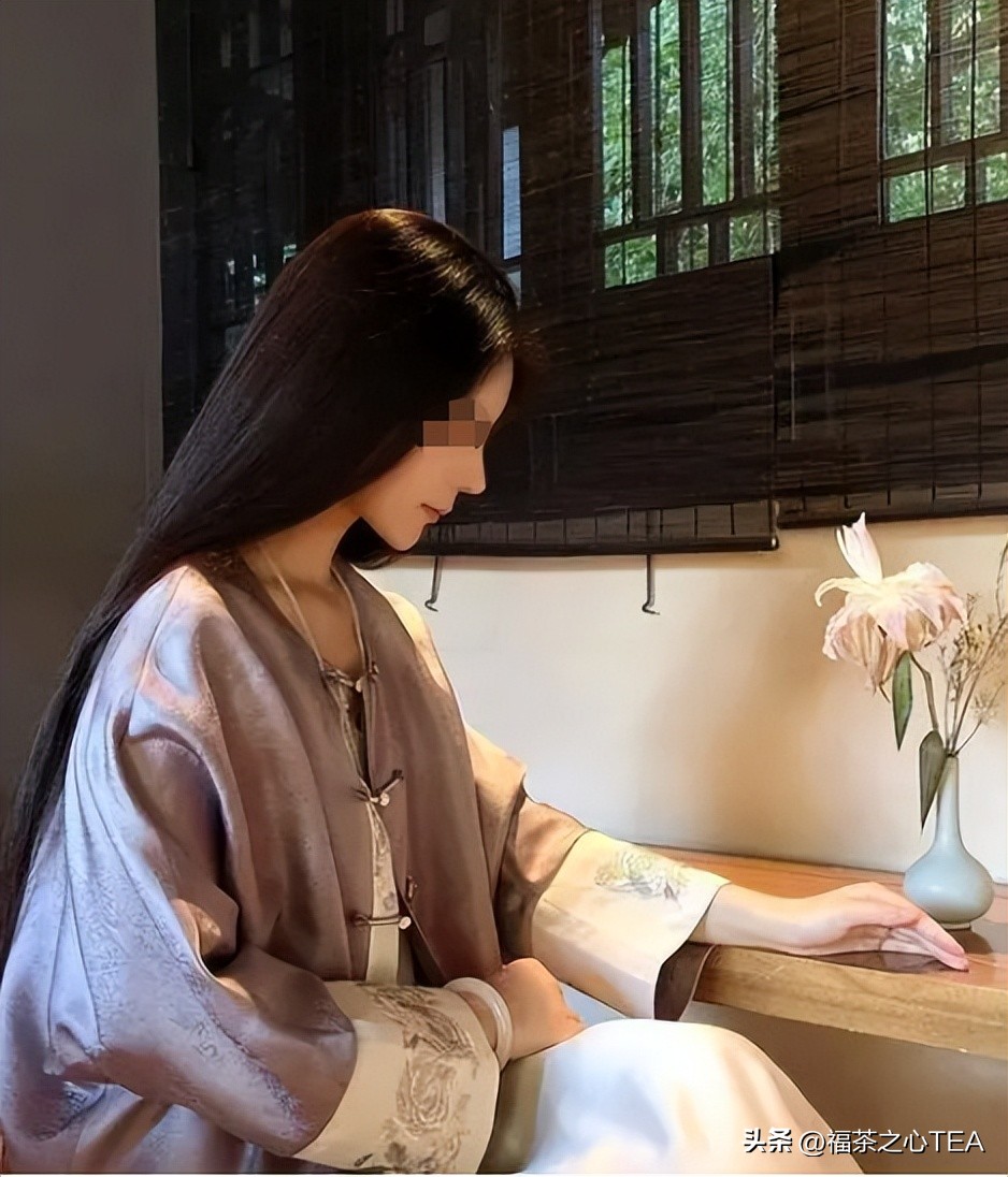 佛媛、茶媛、艺媛……还分级别？揭底“名媛”圈真实的鄙视链