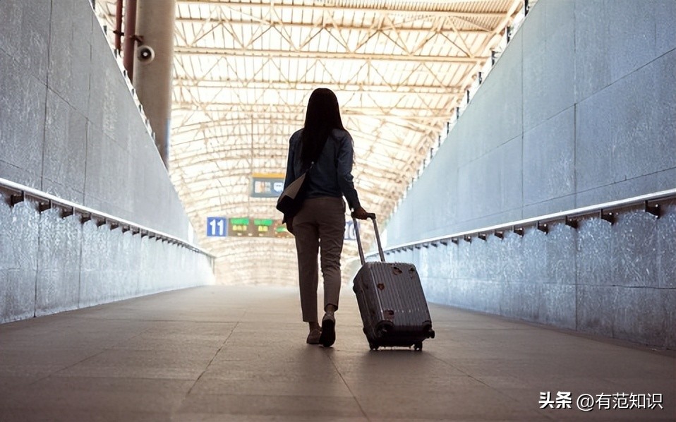 40岁女子在出租屋内“躺了”9年:拒绝一切社交,每月只花500块