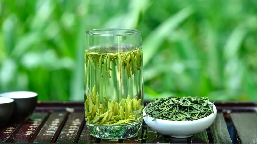 ppt中裁剪视频形状,ppt中裁剪图片大小快捷键