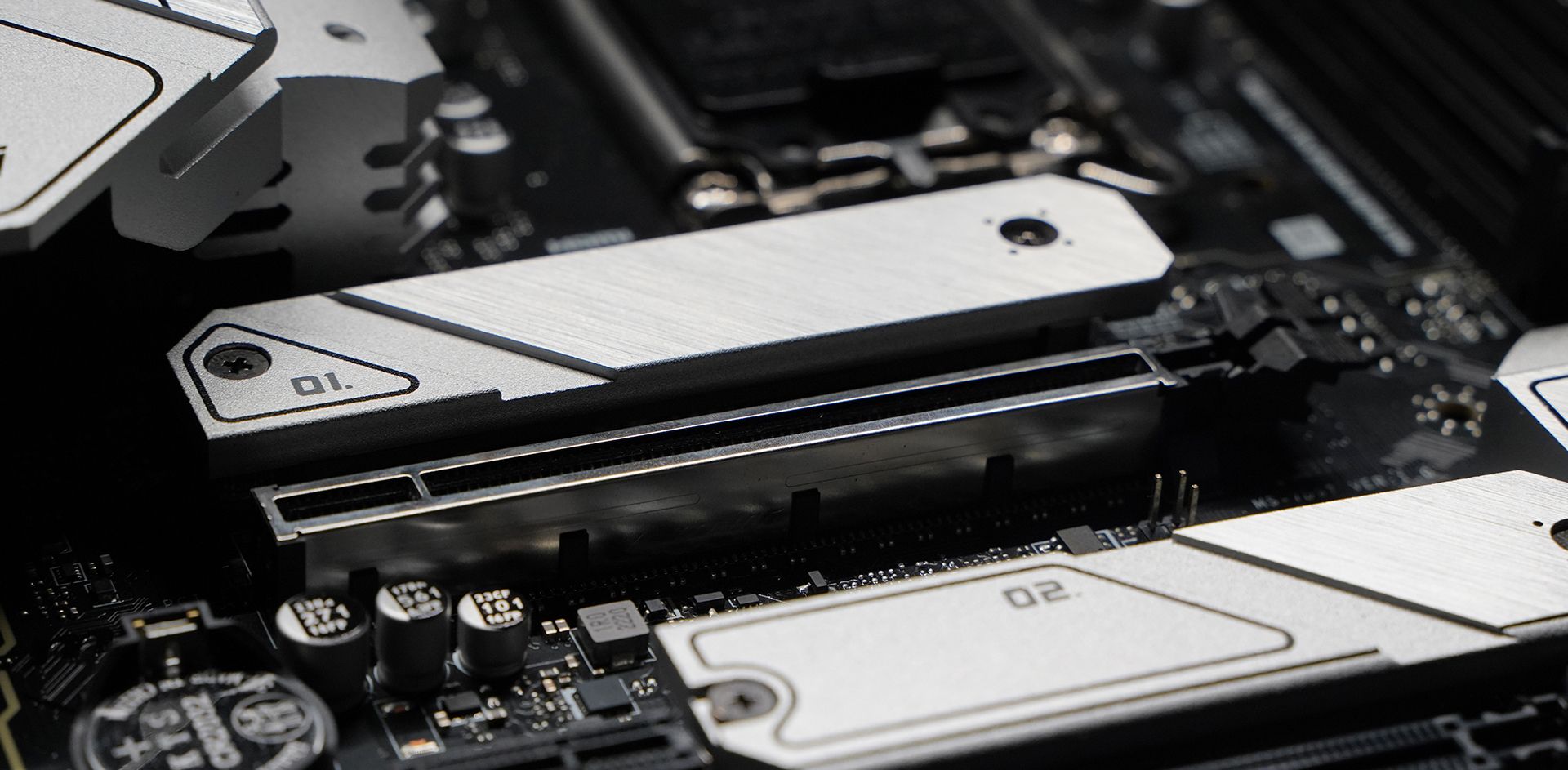 微星b660m迫击炮详细配置,微星b660m迫击炮能跑满13600k吗