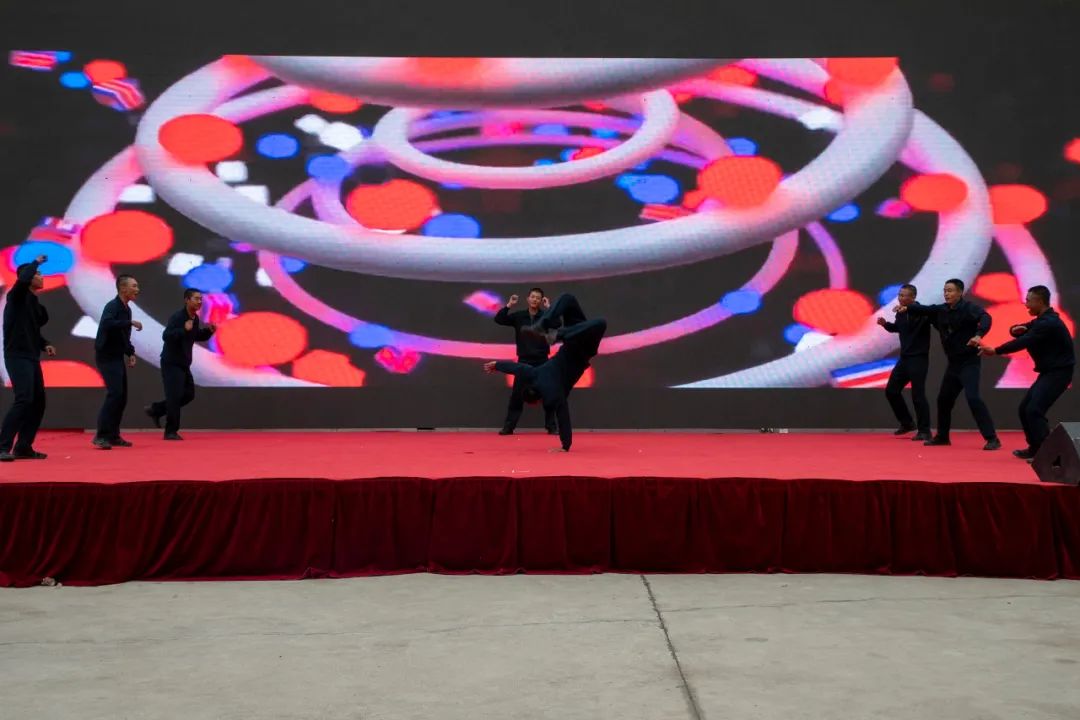 热血、感动、誓言……新兵的告别晚会激情澎湃、看点满满