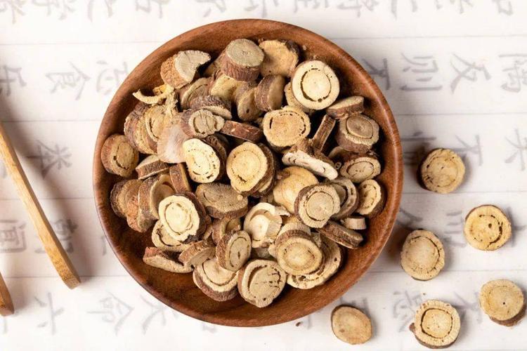 中医治疗便秘经方1则，益气养血通便