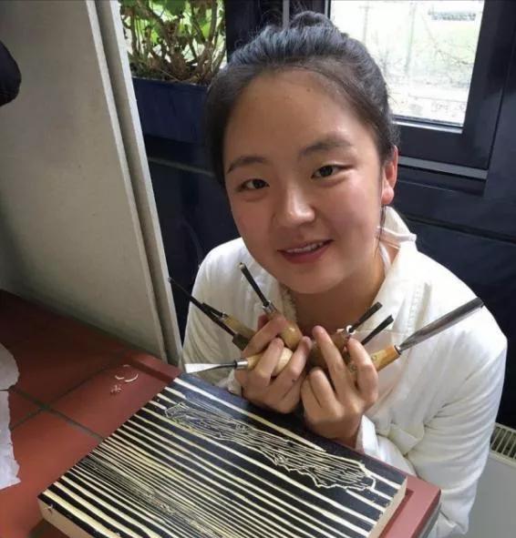 26岁中国留学生徒步登山失联,中国留学生德国夜跑遇害