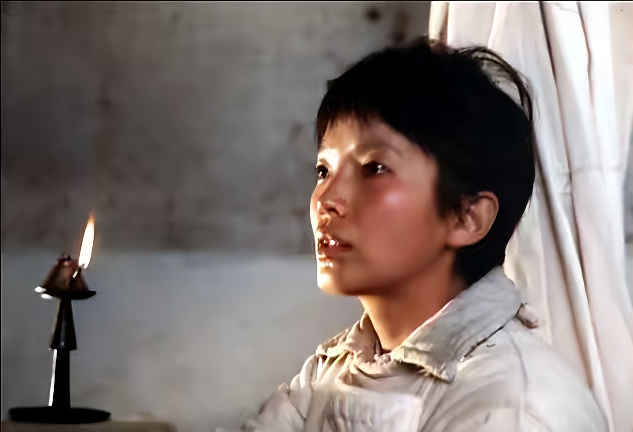 关于吕丽萍悼念安倍的新闻,吕丽萍发表哀悼安倍