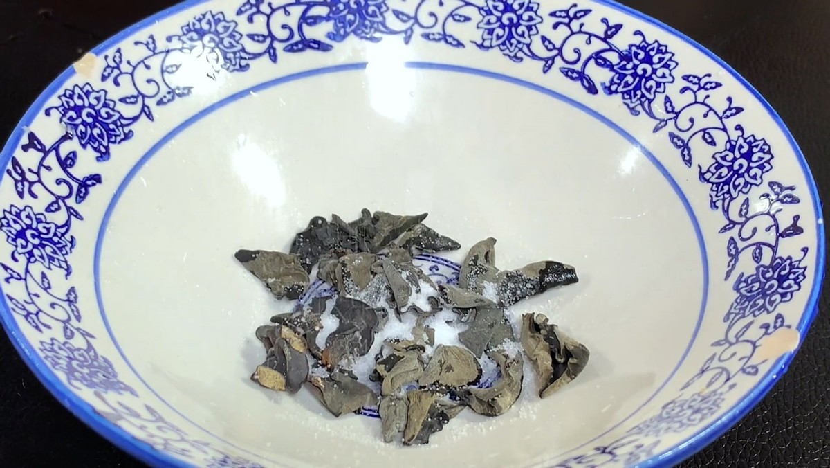 提个醒：菜市场里的这4种东西，基本都是“假货”，最好别买！