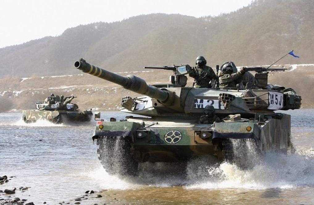 尹锡悦要乐疯了：波兰狂砸145亿买韩国*器武**，含大量战机坦克