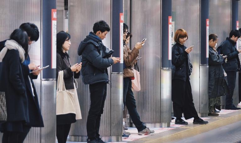 上线14年的QQ影音含泪告别，视频*放播**器没有未来？