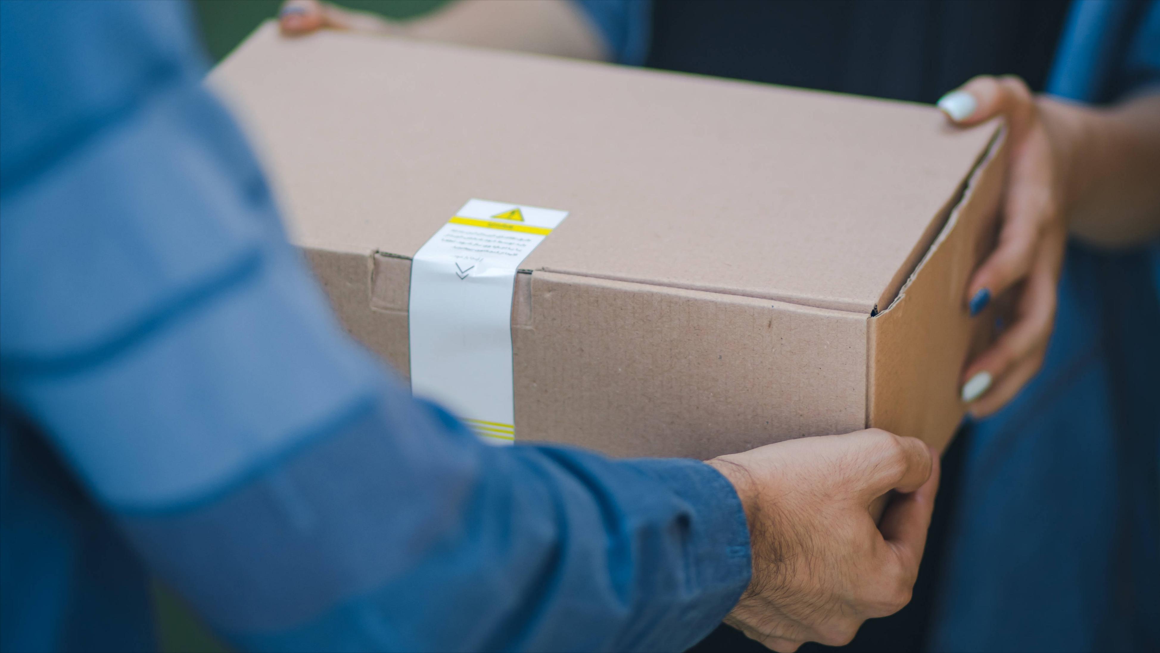 *疆新**为什么不敢包邮？看看*疆新**真实的大小，你就知道了