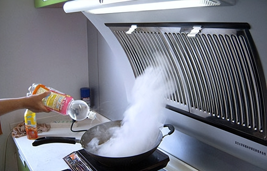 荣事达抽油烟机的清洗视频,抽油烟机自动清洗怎么操作