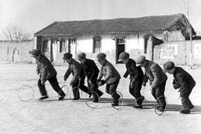 20张珍贵老照片图片,50张老照片里的旧时光