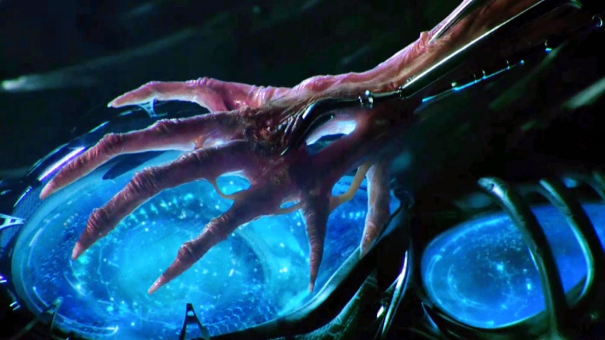 擎天柱被昆塔莎控制成傀儡完整版,变形金刚擎天柱被昆塔莎控制