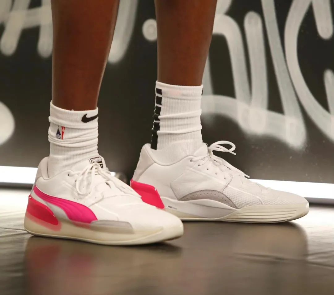 puma发布future足球鞋,新一代pumafuture战靴