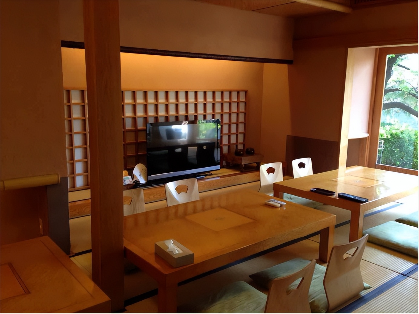 涓浗鐧惧瑙傜偣,鐧惧瑙傜偣