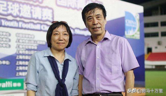 金元彻底沦陷!陈戌源7年足球生涯成就远逊许家印,孙雯该上位了