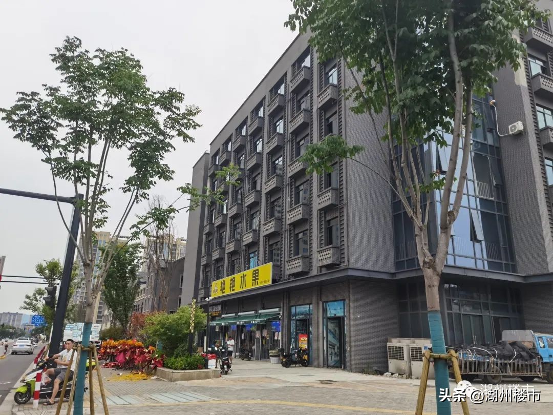 湖州佳源购物广场,实探购物中心视频