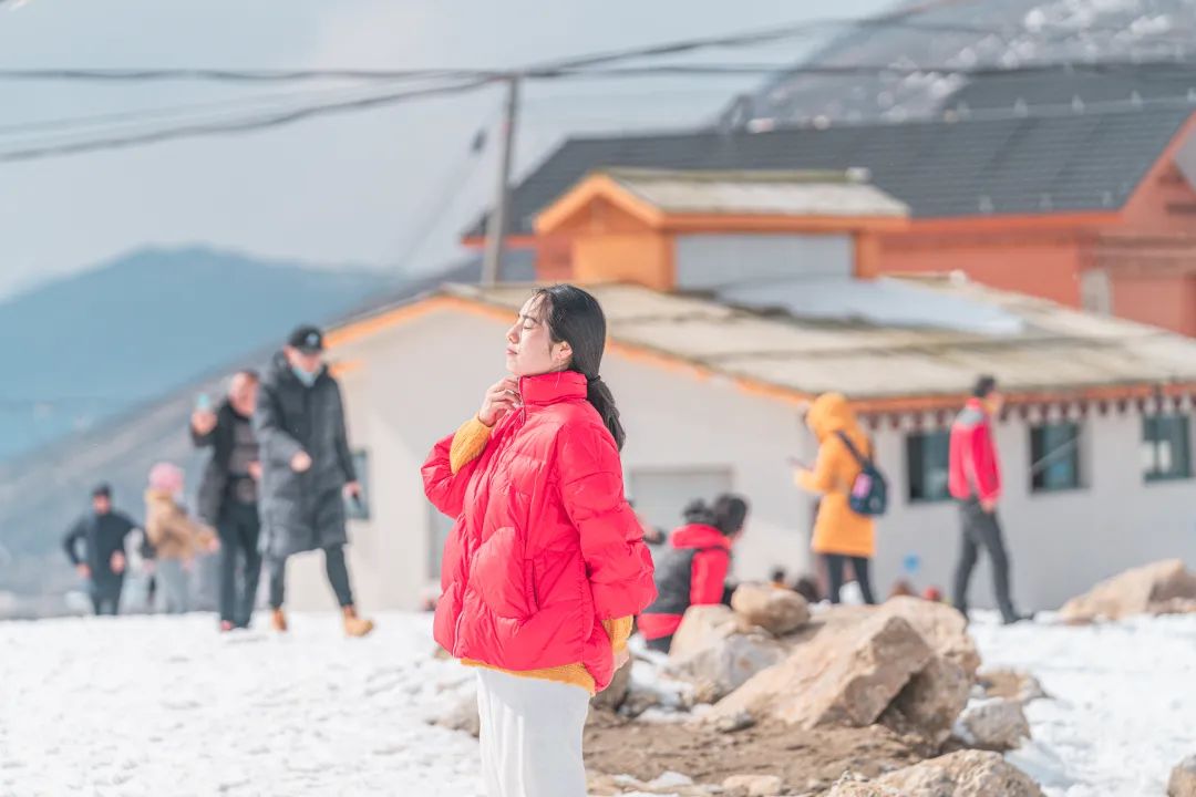 龙泉山看桃花徒步最佳路线,徒步穿越十里桃花漫山遍野