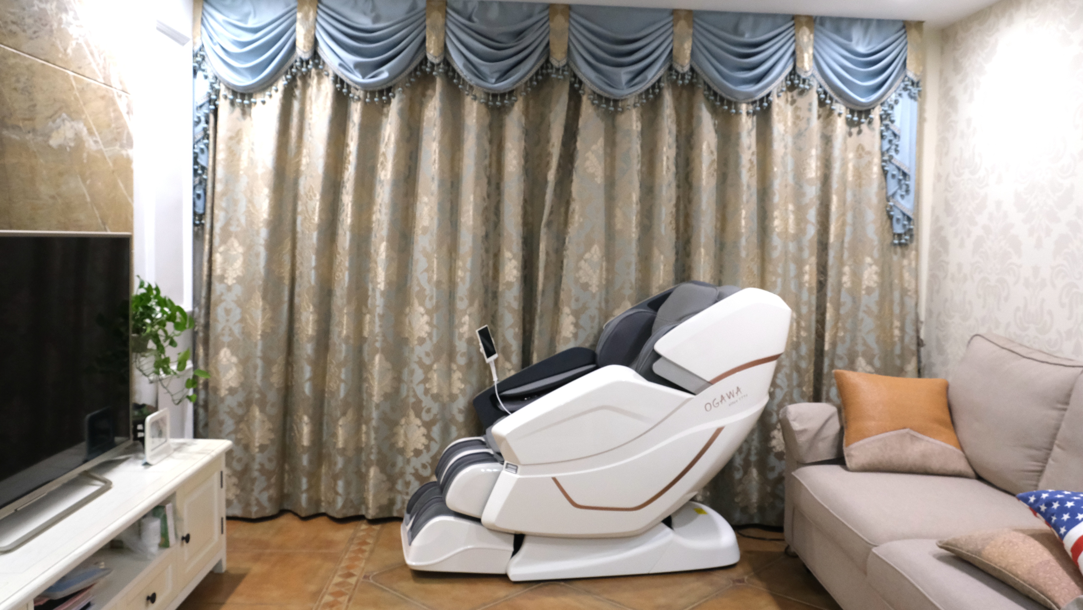 奥佳华g7608按摩椅多少钱一台,奥佳华ogawa7608按摩椅测评