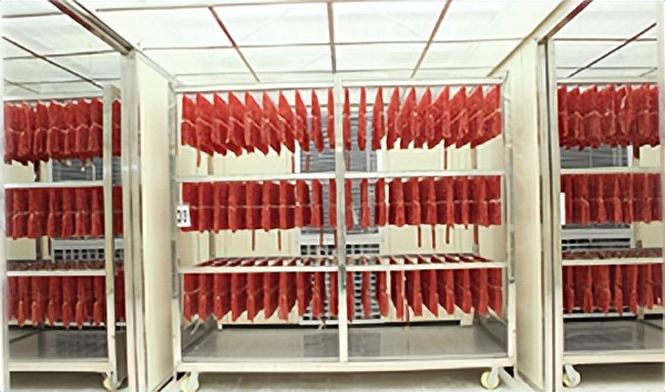 太上皇、皇上皇两龙斗法的故事