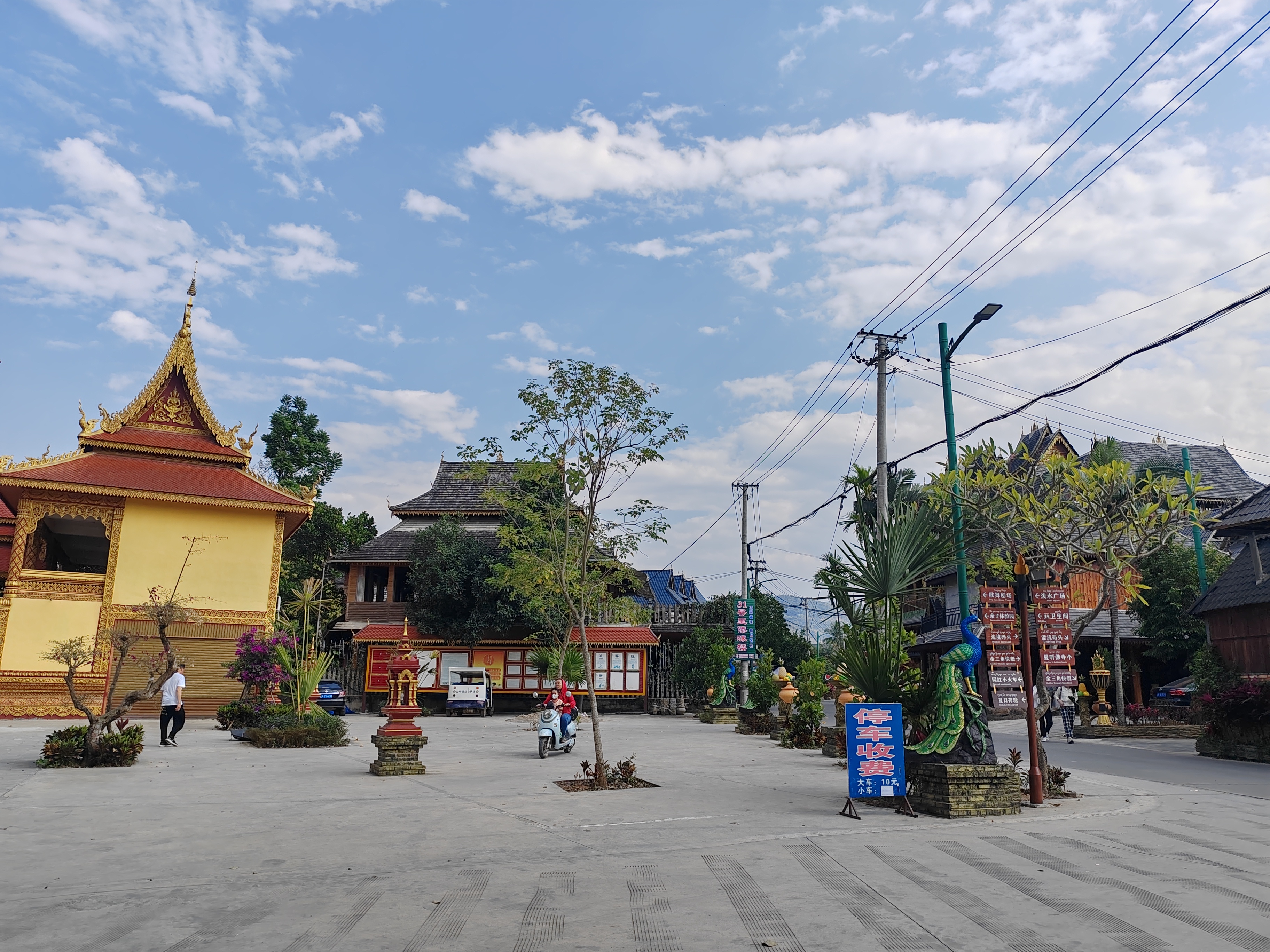 西双版纳傣族村寨和傣族园,西双版纳美丽的傣族园