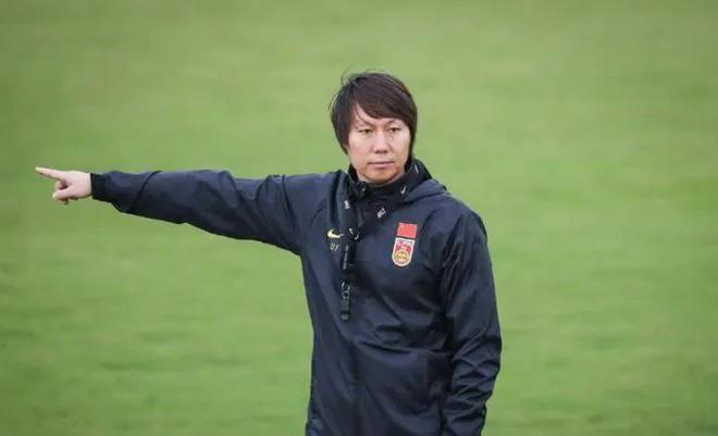 中国足球天亮了！足协主席陈戌源被立案调查，原计划参加选帅会议