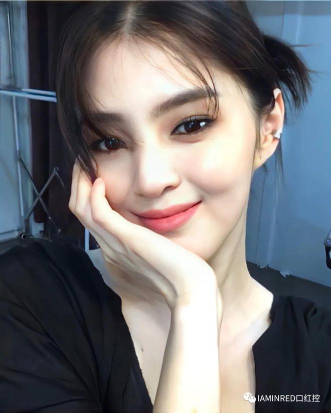 6支灰粉色口红都非常美，哪一款是你的菜？