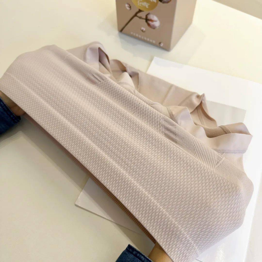 阴毛变白就表明性功能减退了？有关*处私**毛发的秘密，多了解没坏处