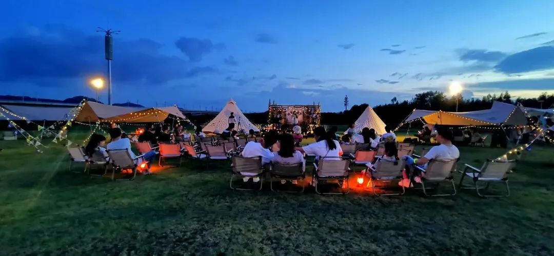 光明附近坐地铁好玩的景点,光明必去十大景点有哪些