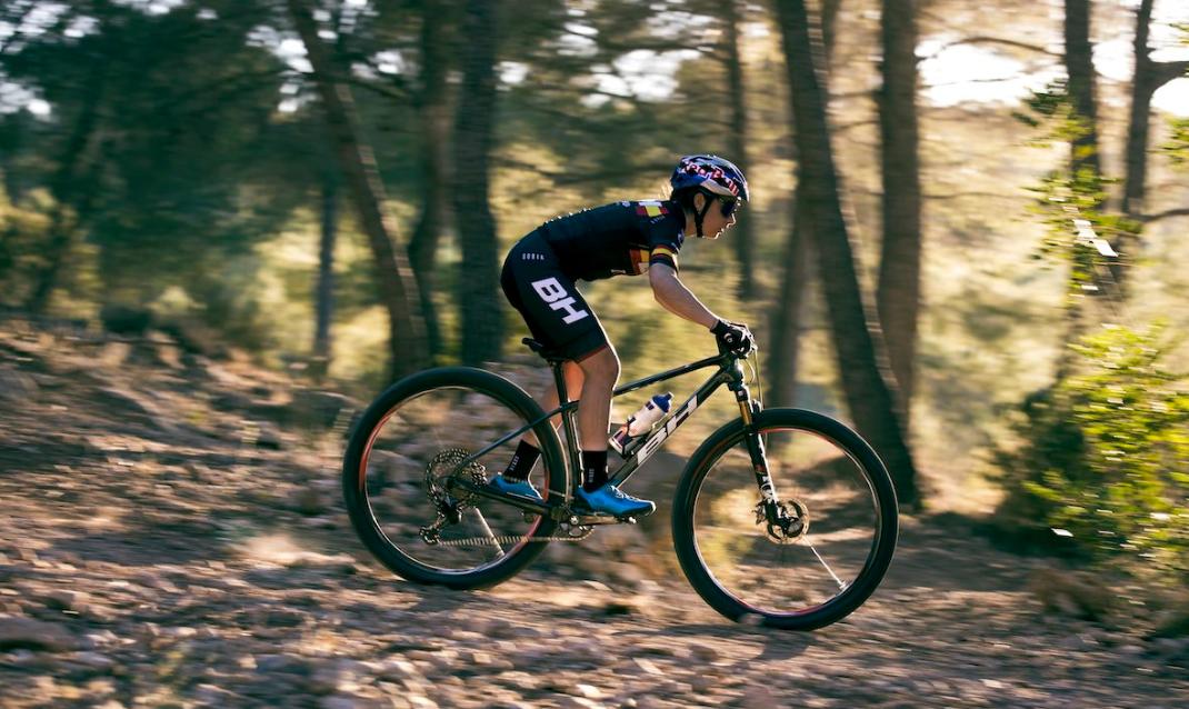 ultimateevo硬尾山地车,27.5顶级铝合金车架山地车推荐