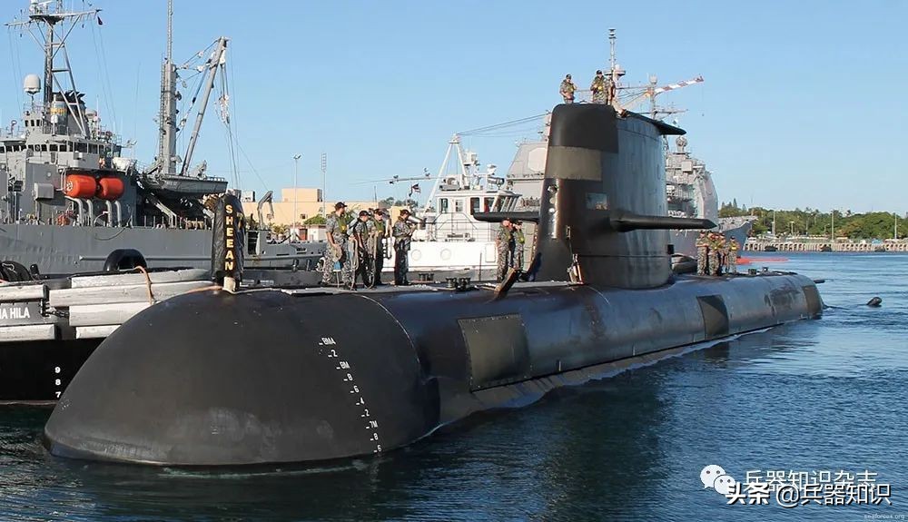 澳大利亚海滩风景,澳大利亚海军军服