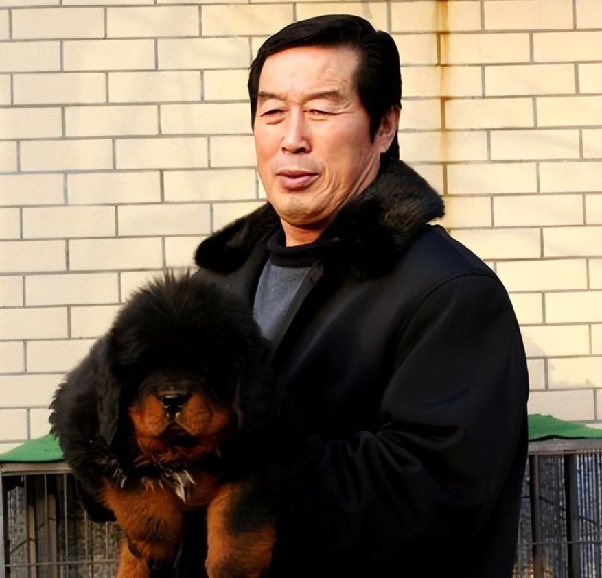 马俊仁时期,马俊仁年轻时照片