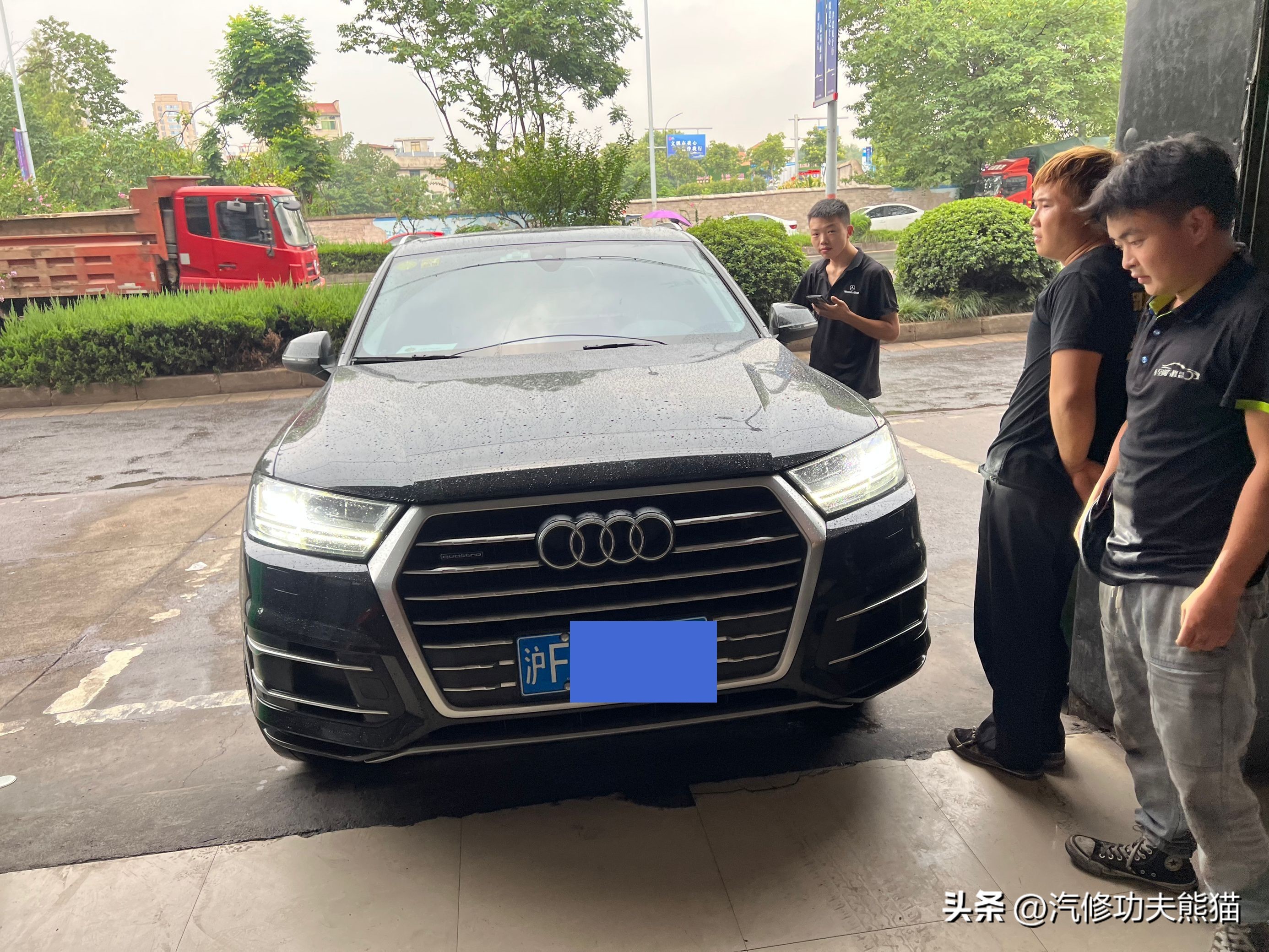 新款奥迪q72.0t保养,奥迪q7做大保养需要更换哪些