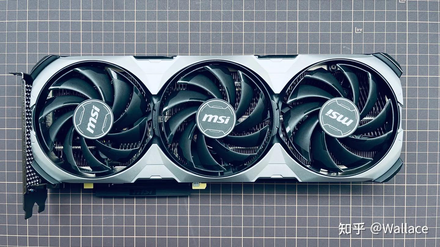 显卡rtx4070什么时候发布的,rtx4070是甜品级显卡吗
