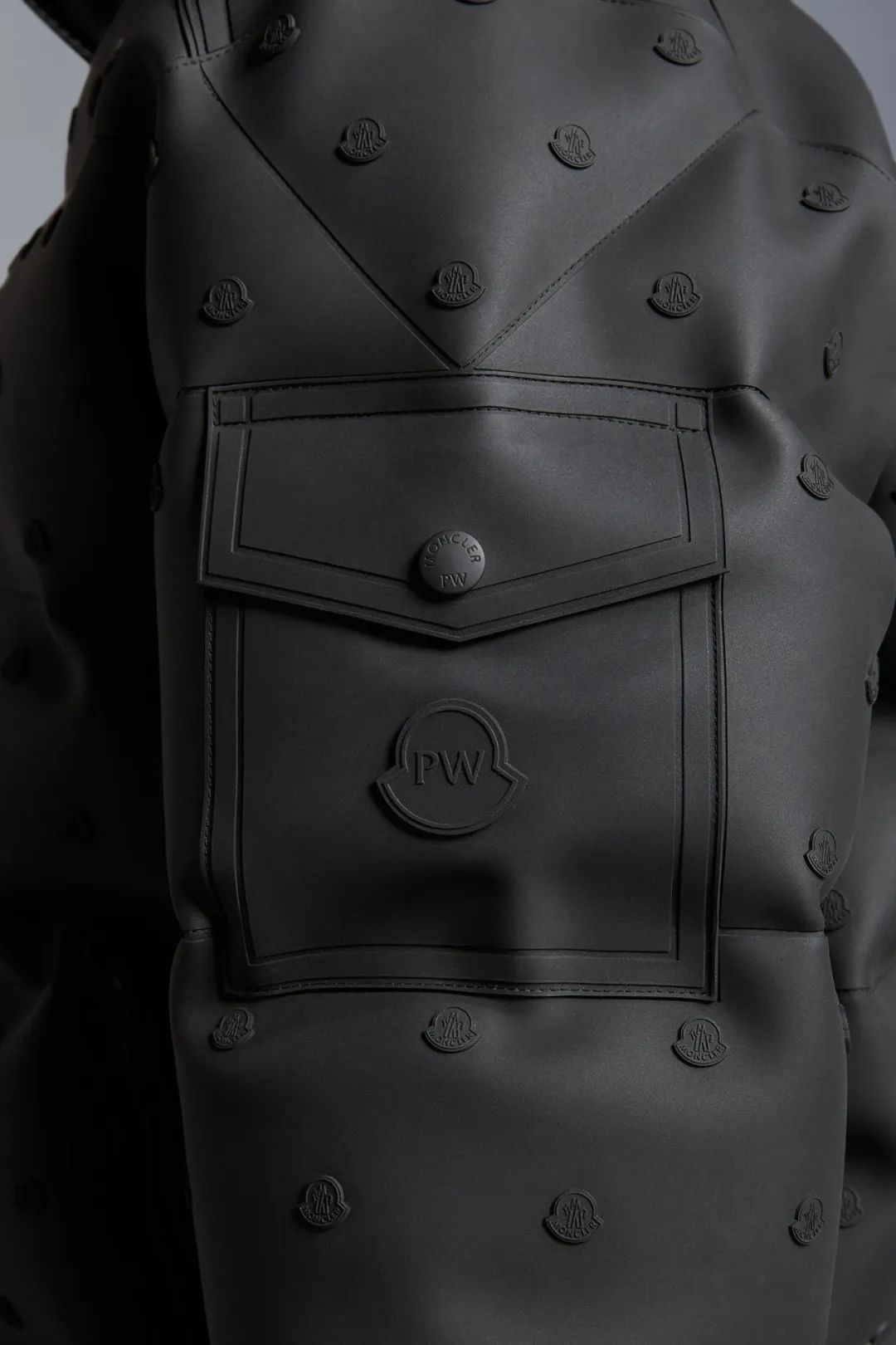 moncler羽绒服为什么好,moncler羽绒服属于什么档次