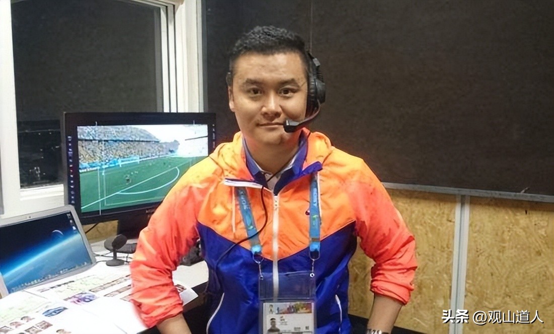 足球诗人贺炜到底读了多少书,足球诗人贺炜读书