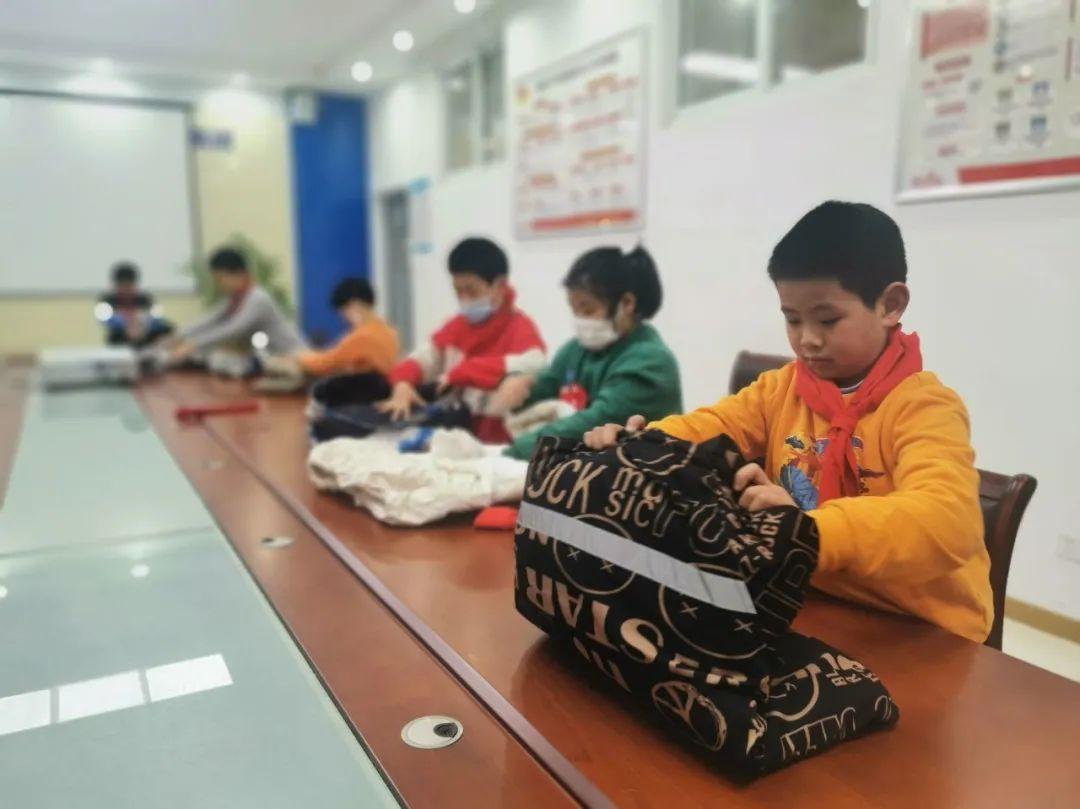 瀛︽牎绀惧洟涓板瘜澶氬僵,缂ょ悍绀惧洟娲诲姩