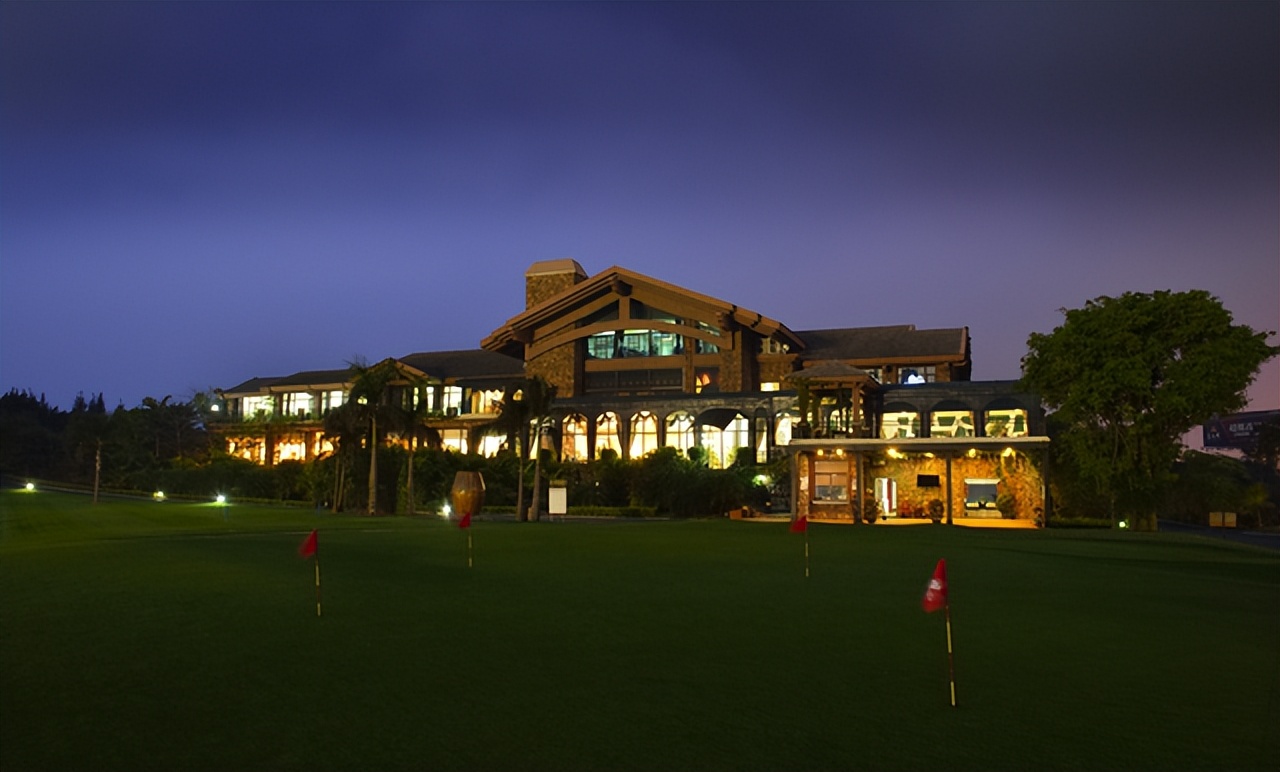 国内首创沙漠高尔夫,沙漠球场图片欣赏