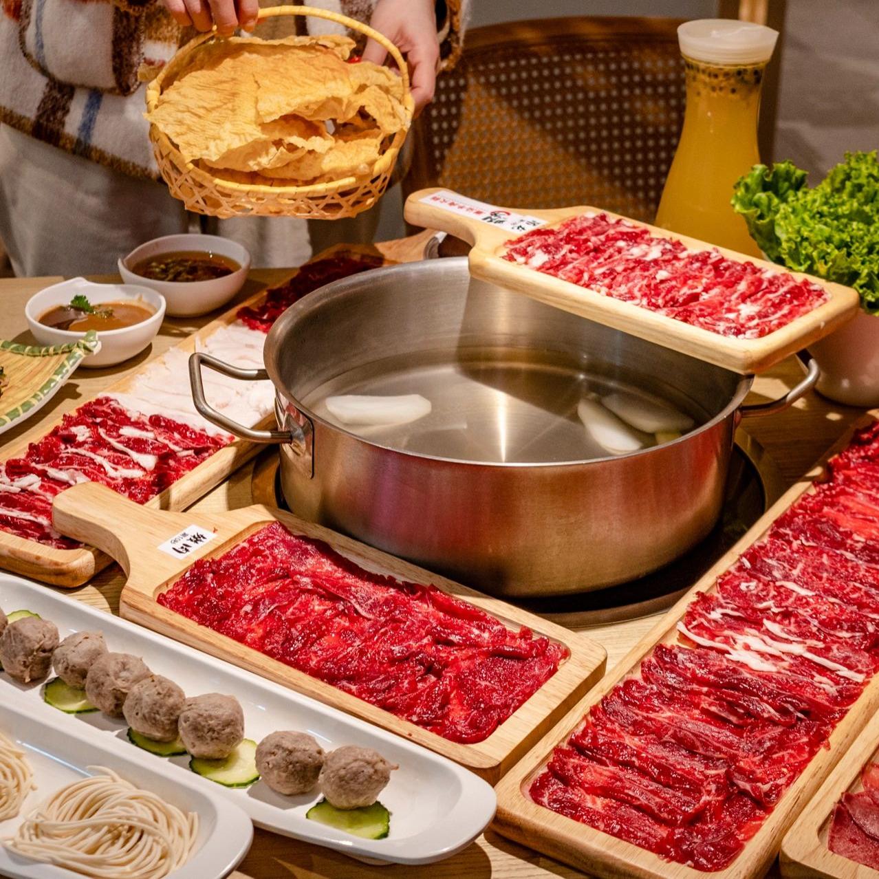 南宁一共有多少家牛肉火锅店,南宁最热门的牛肉火锅