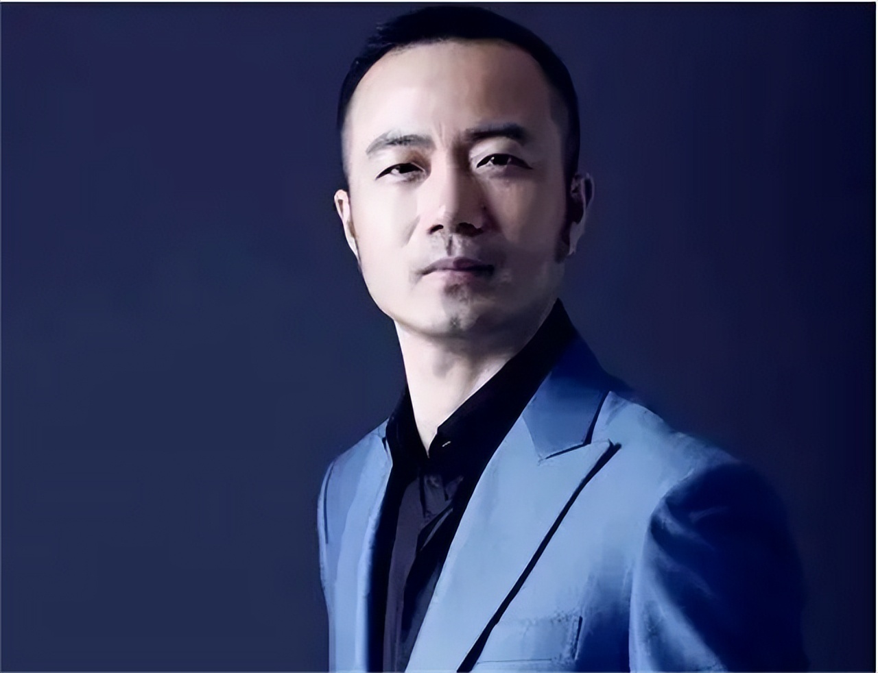 俞凌雄怎样从小长大的,俞凌雄成长经历