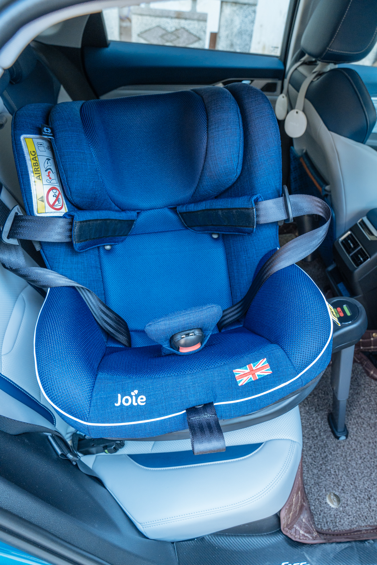 国庆出游带些什么东西,国庆出游必带什么东西