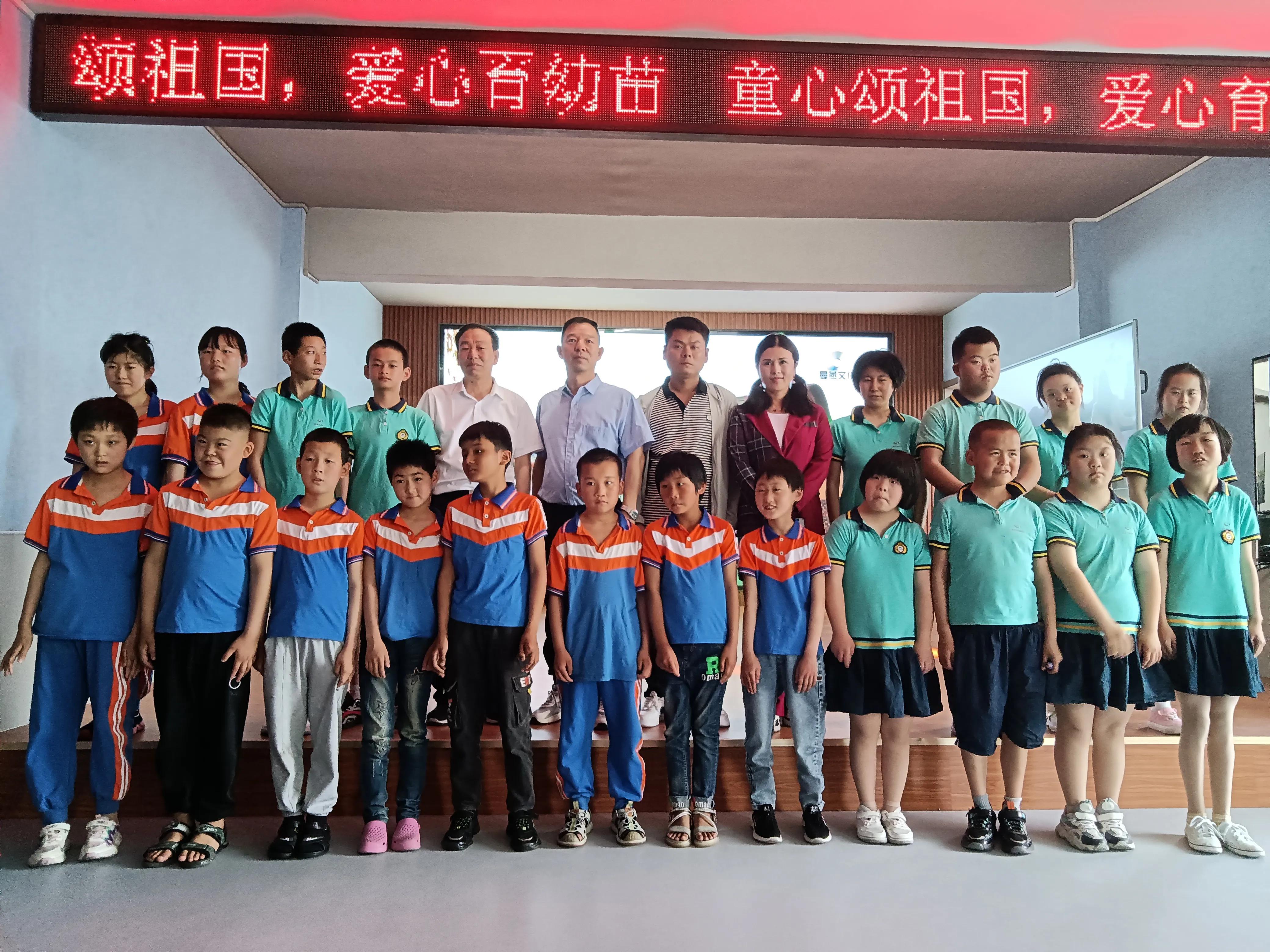 爱心助学庆六一活动,情暖童心共筑未来庆六一关爱活动