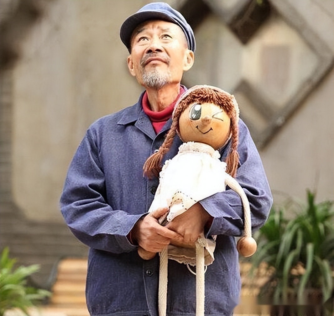 刘晓庆唐国强张纪中巅峰对决,刘晓庆唐国强最新消息